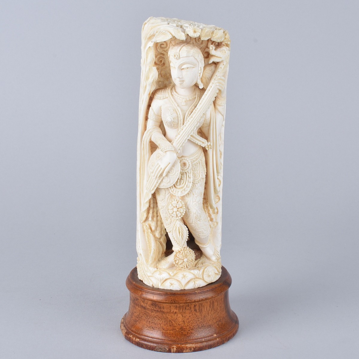 19th C. Indian Carved Ivory Group