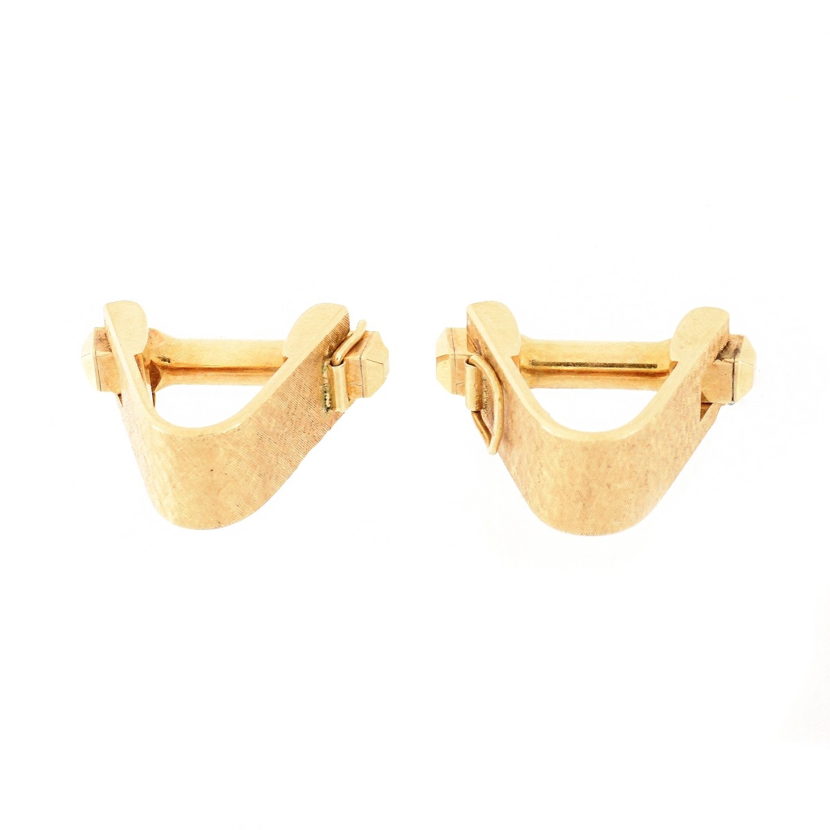 Vintage Gubelin 18K Cufflinks | Kodner Auctions