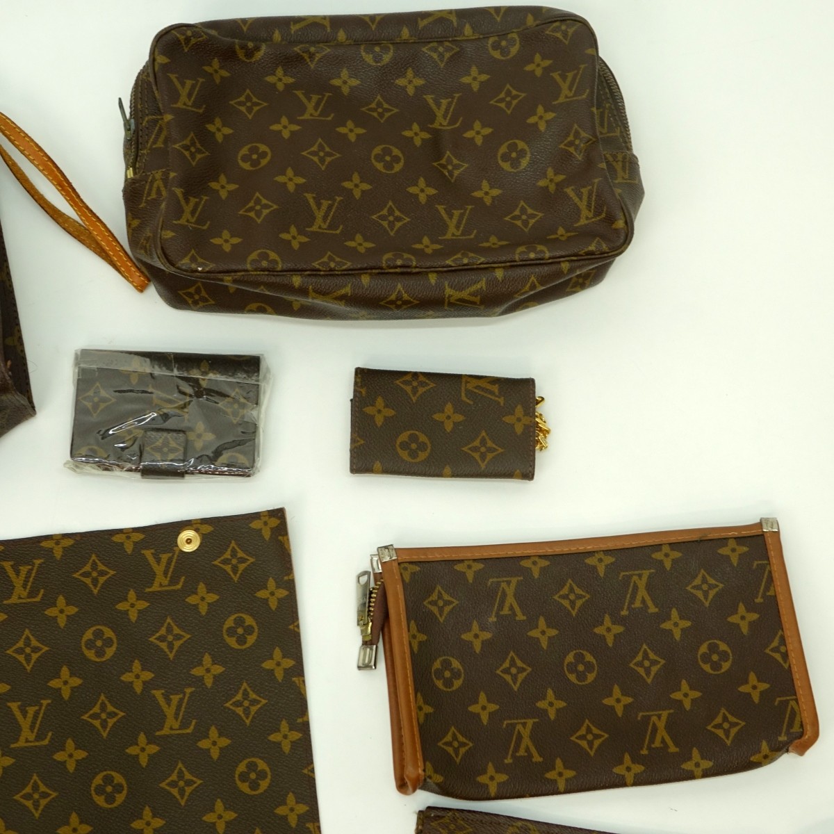 Louis Vuitton Lot