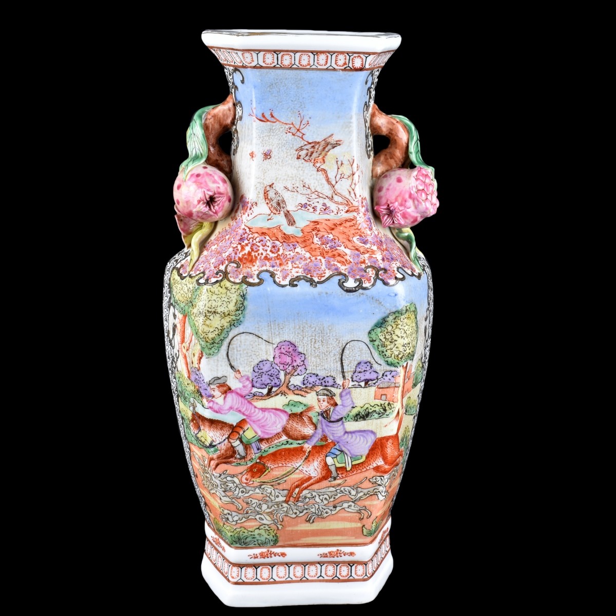 Rare Chinese Export "Hunt Scene" Porcelain Vase