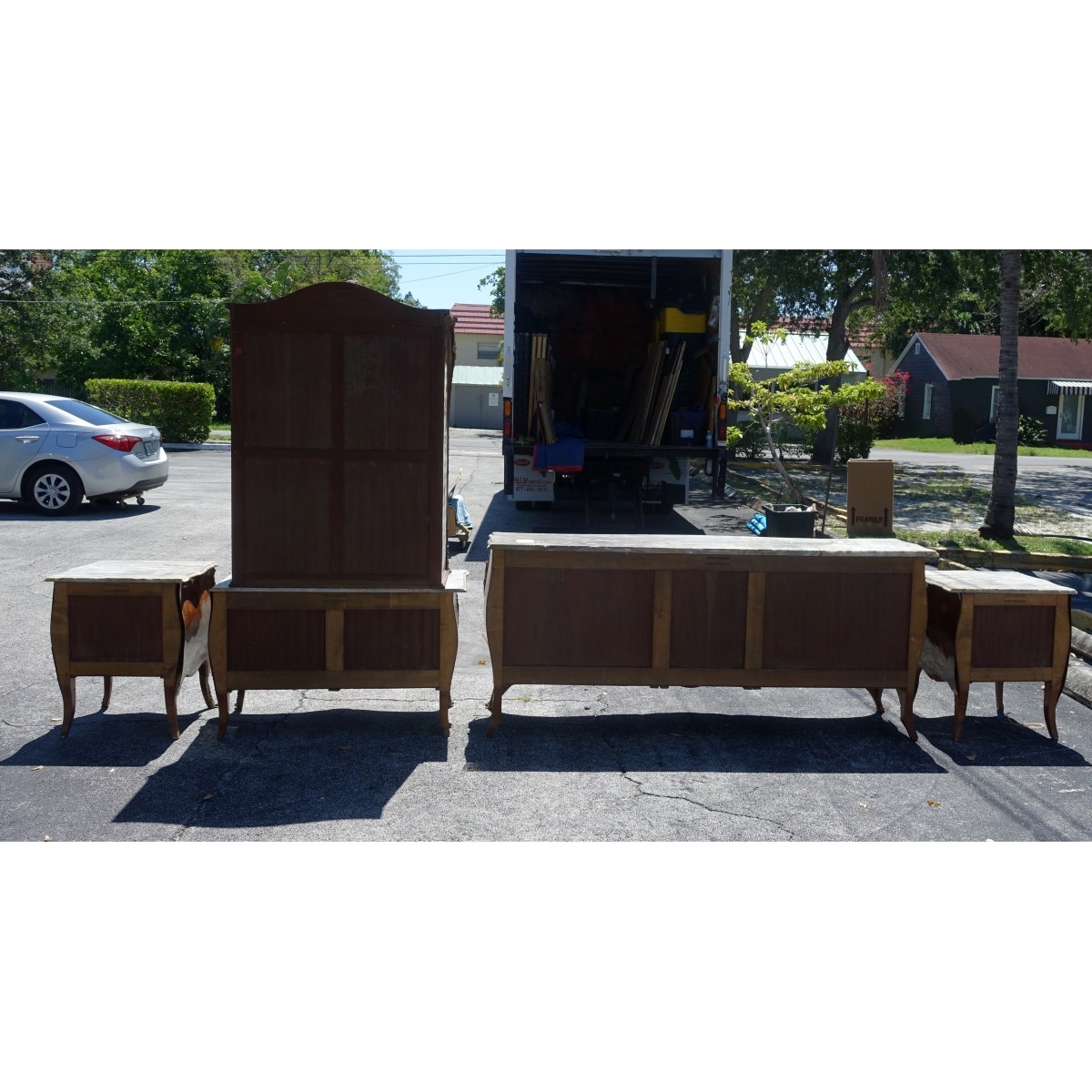 Daniel Jones Inc 5 PC Bedroom Set