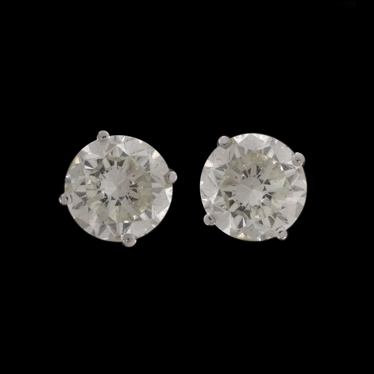 3.50ct TW Diamond and 14K Ear Studs | Kodner Auctions