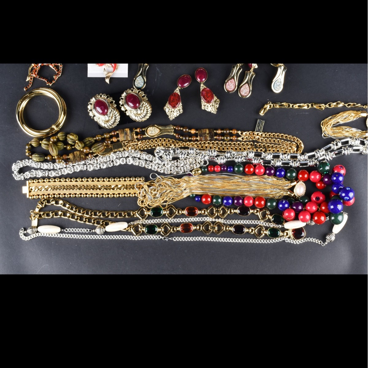 Lot of Necklaces, Bracelets, Pins, & Earrings