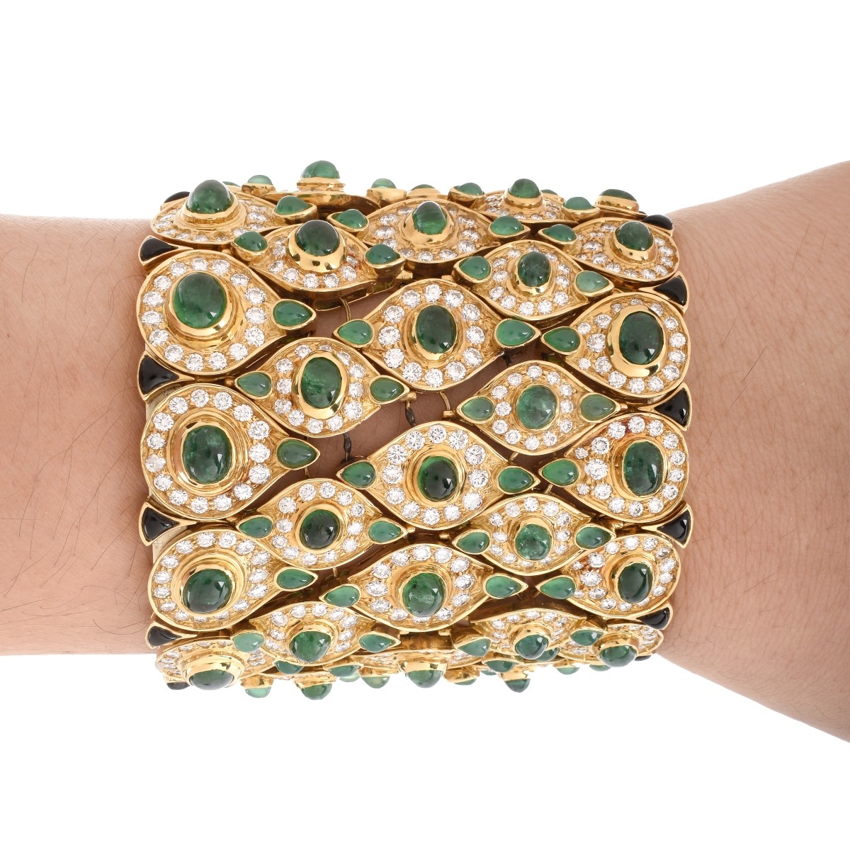 Exquisite Emerald, Diamond and 18K Cuff Bangle