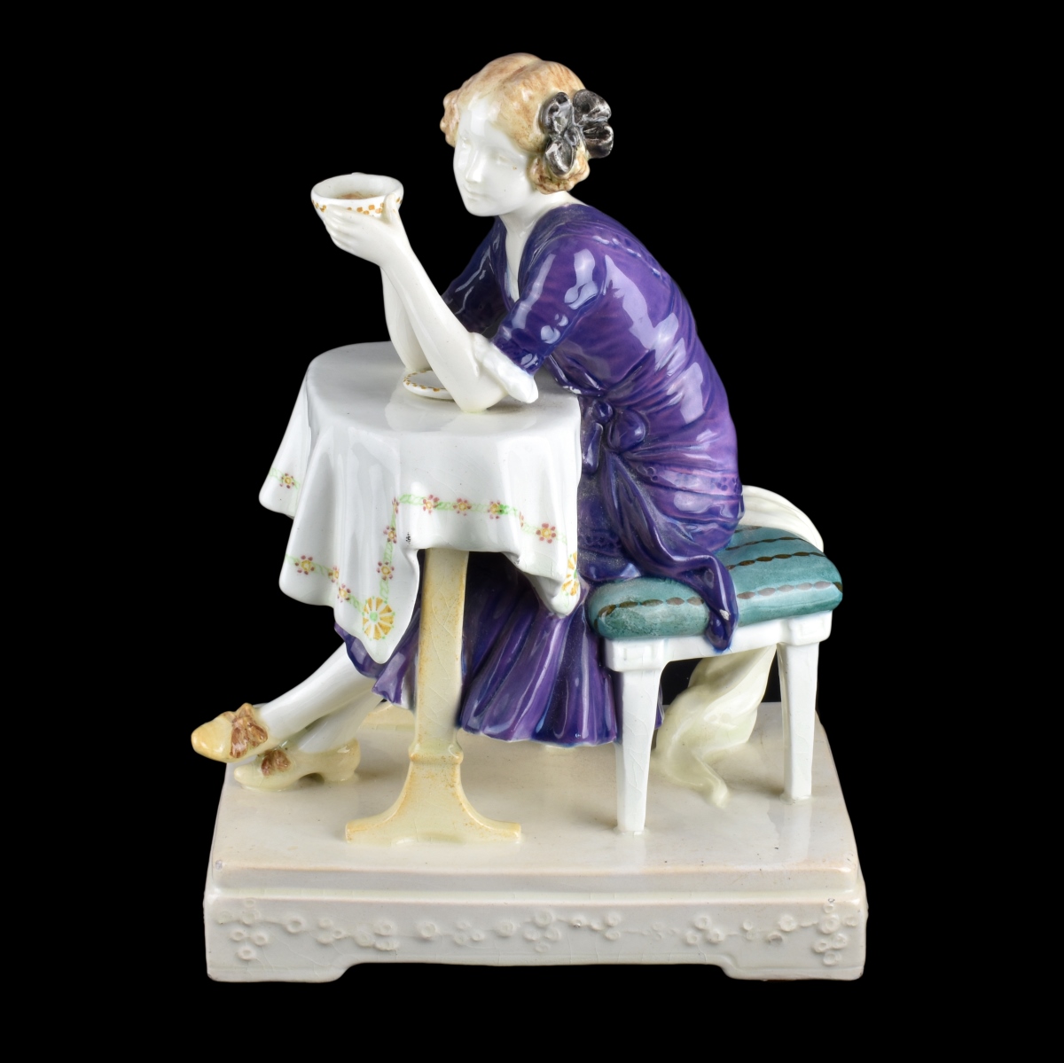 Antique Goldscheider Art Deco Porcelain Figurine | Kodner Auctions