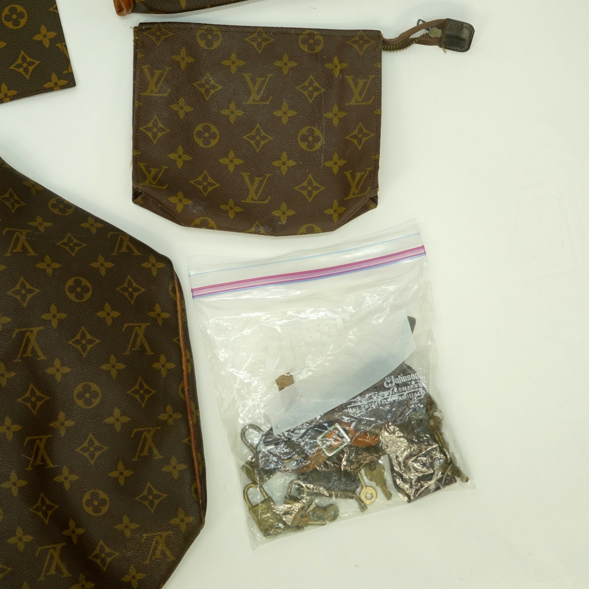 Louis Vuitton Lot