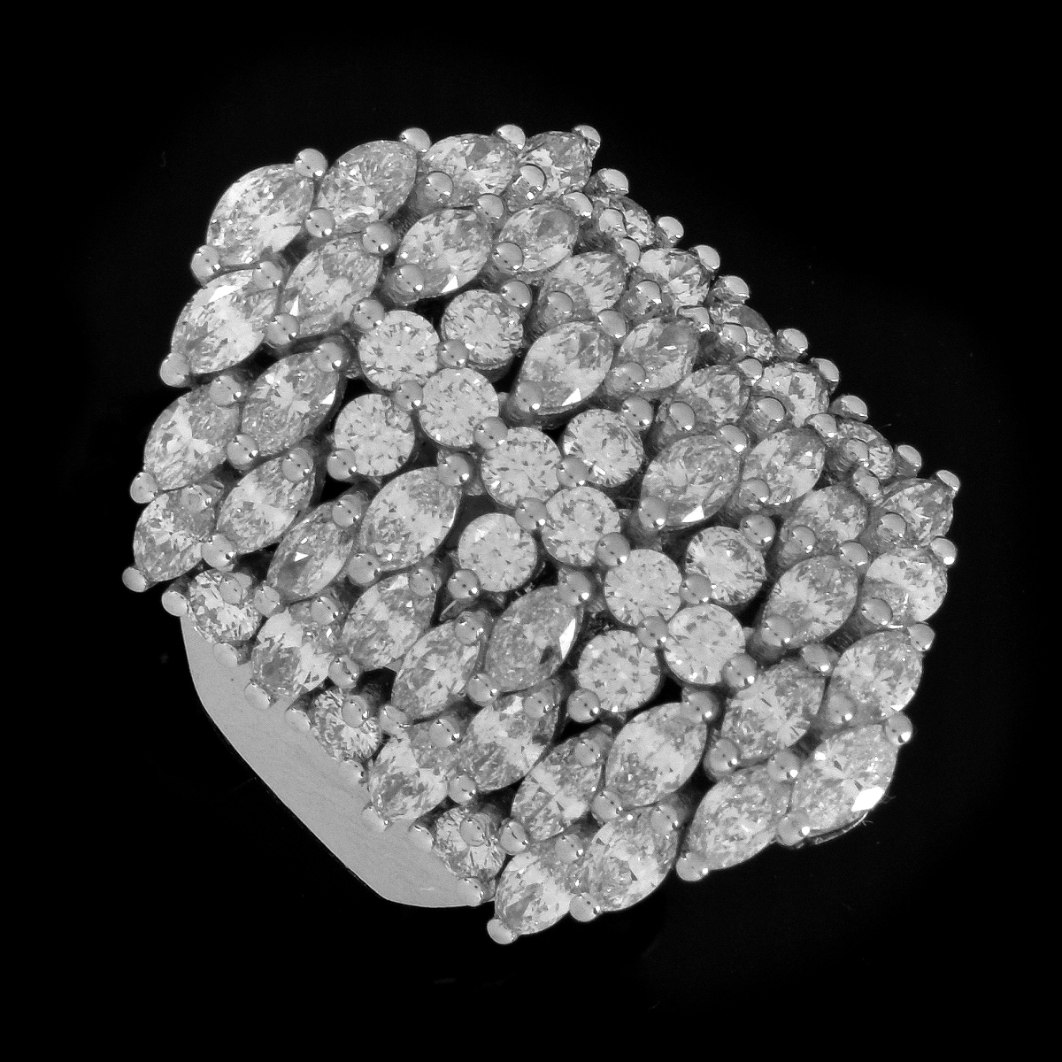 Diamond and 18K Ring