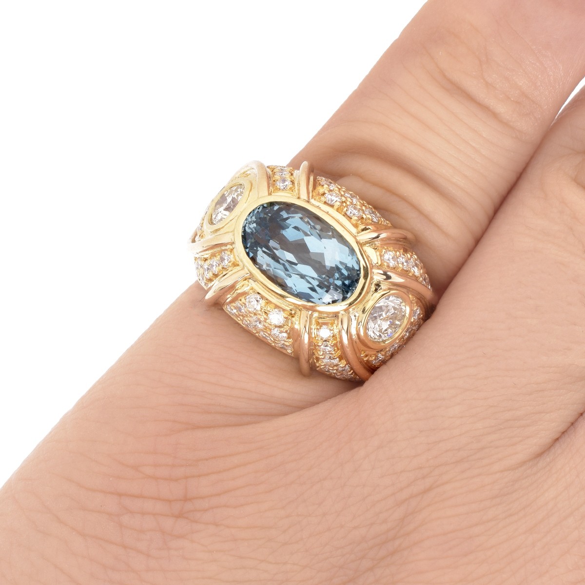 Aquamarine, Diamond and 18K Ring