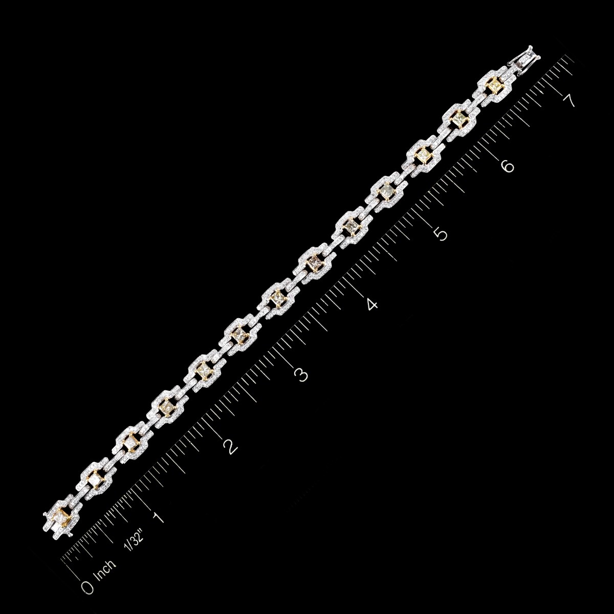 4.45ct TW Diamond and 18K Bracelet