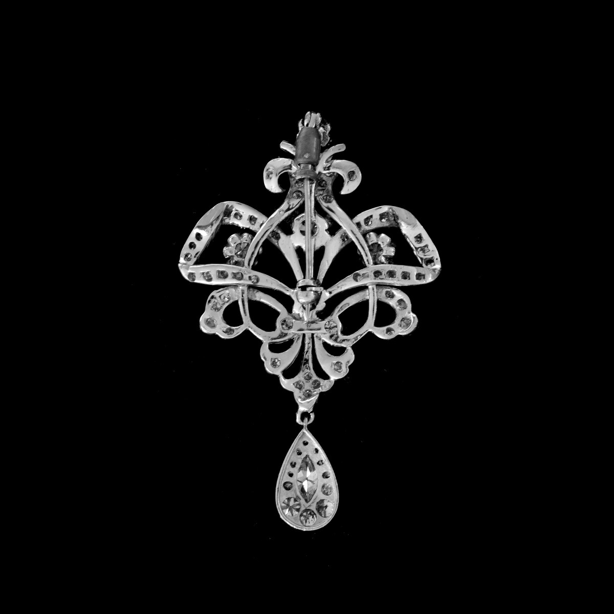 Victorian style Diamond and 18K Brooch