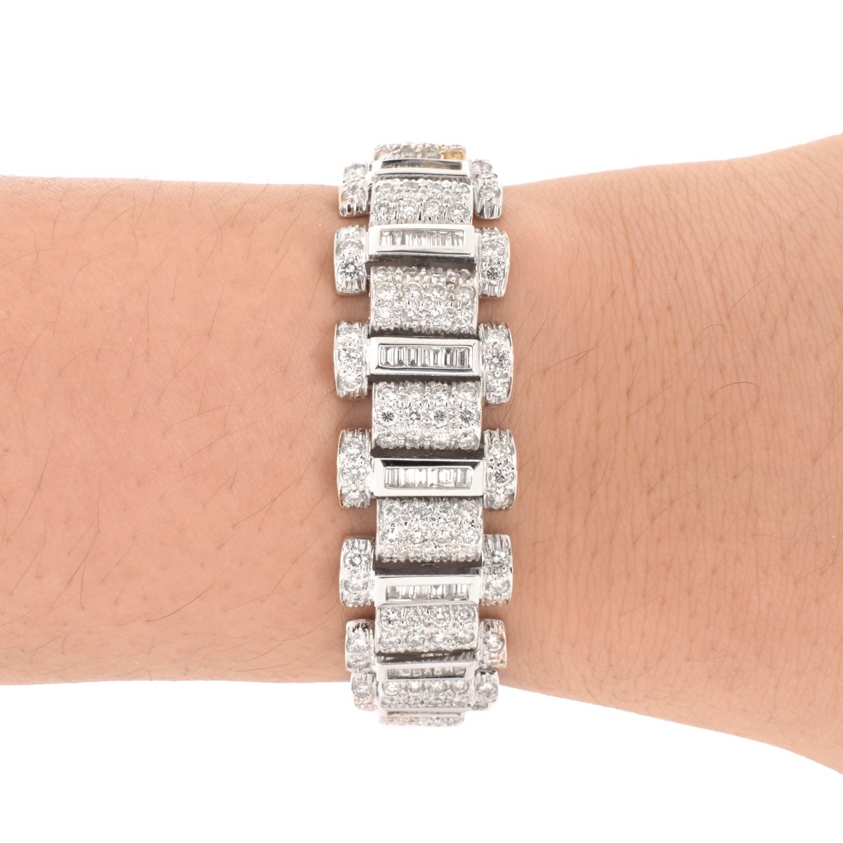 13.35ct TW Diamond and 18K Bracelet