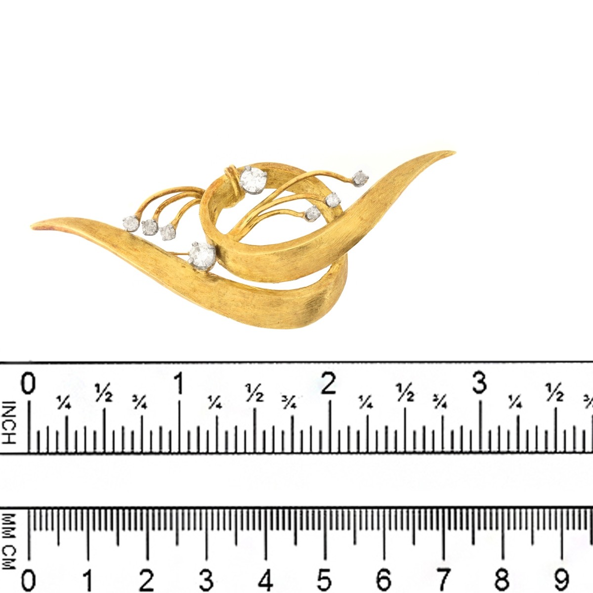 Retro Diamond and 18K Brooch