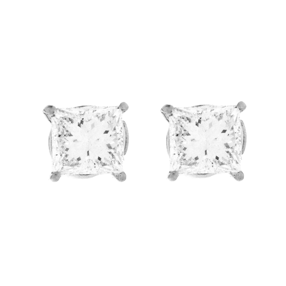 2.29ct TW Diamond Stud Earrings