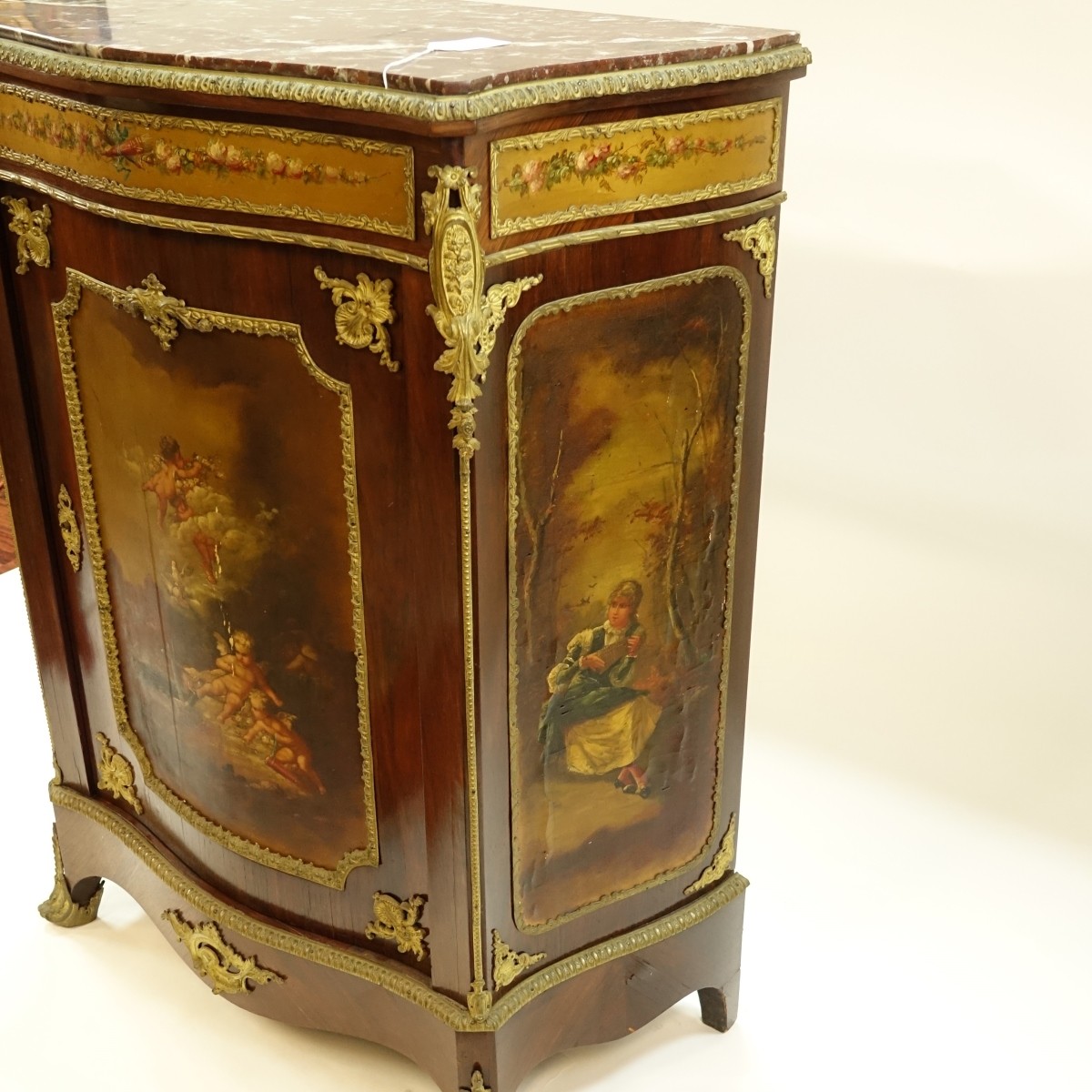 Napoleon III Bombe Cabinet