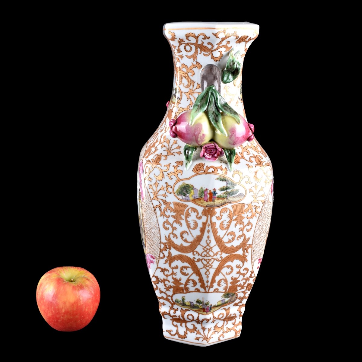 Chinese Export Vase