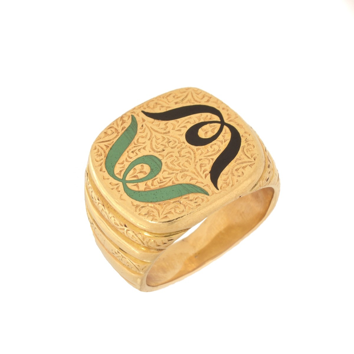 Man's 18K and Enamel Ring