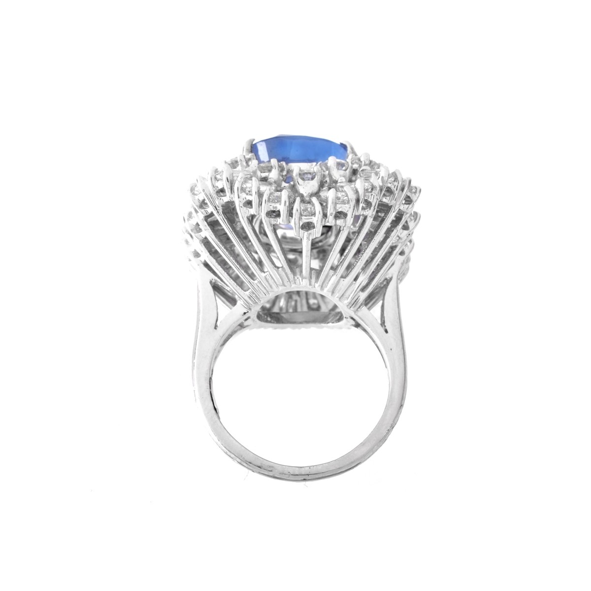 AGL Ceylon Sapphire, Diamond and Platinum Ring