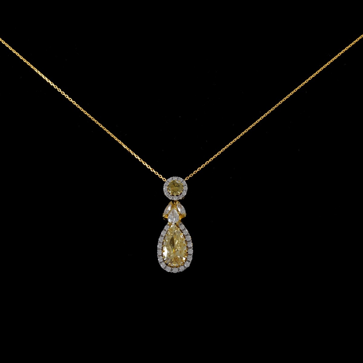 EGL 5.40ct TW Diamond and 18K Necklace