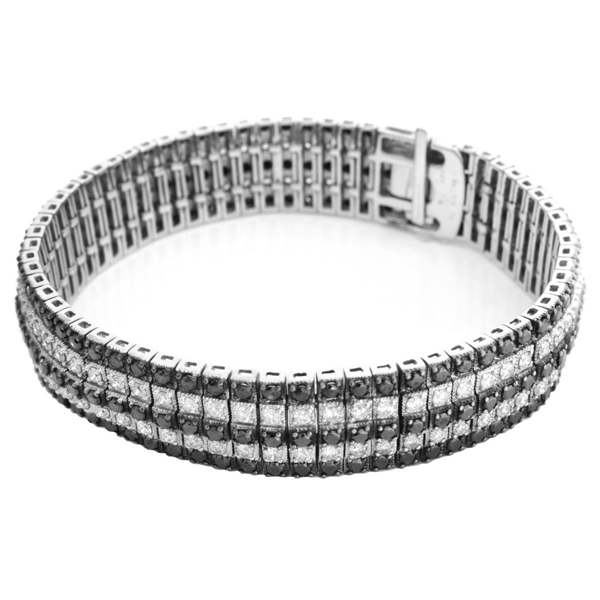 11.53ct TW Diamond and 18K Bracelet