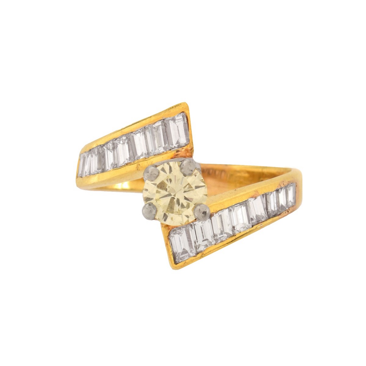 Diamond and 18K Ring