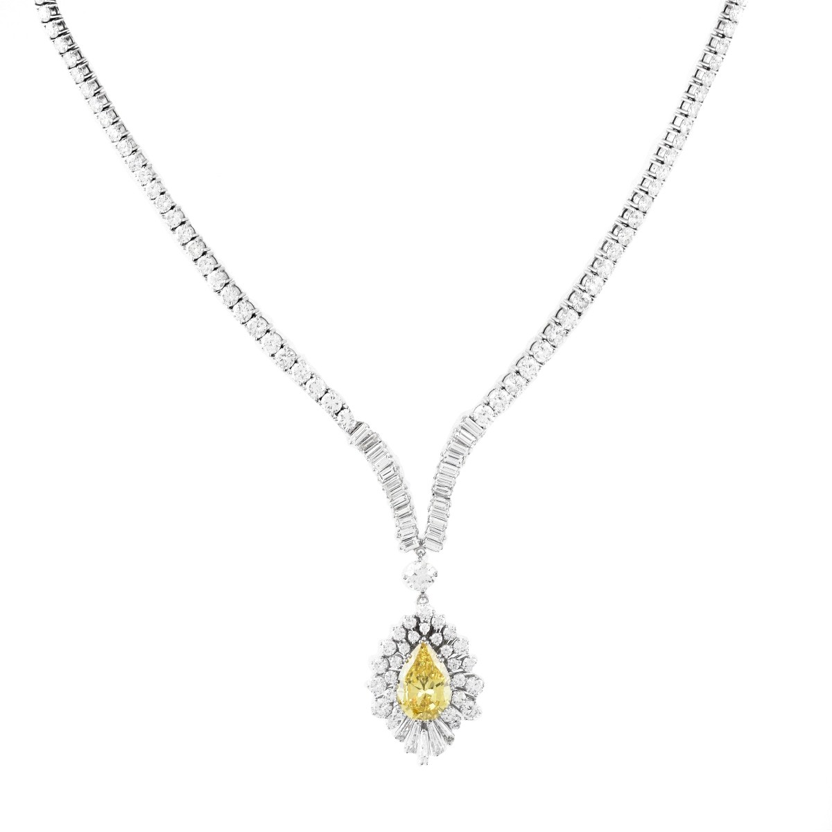 GIA 25.72 Carat TW Diamond and Platinum Necklace