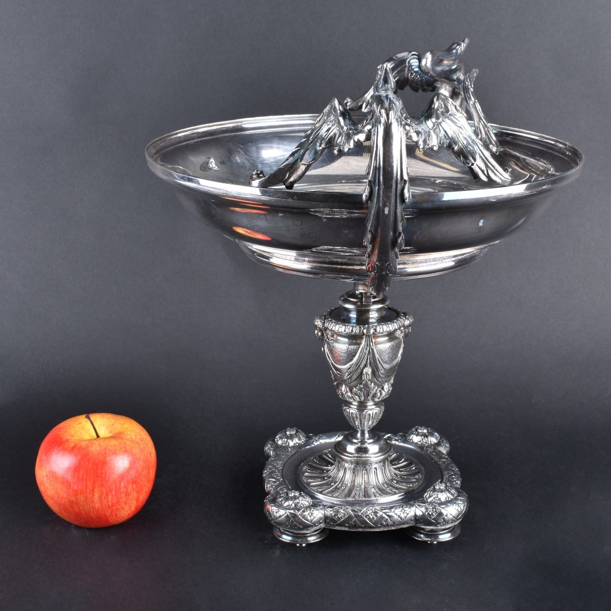 Silverplate/Bronze Tazza