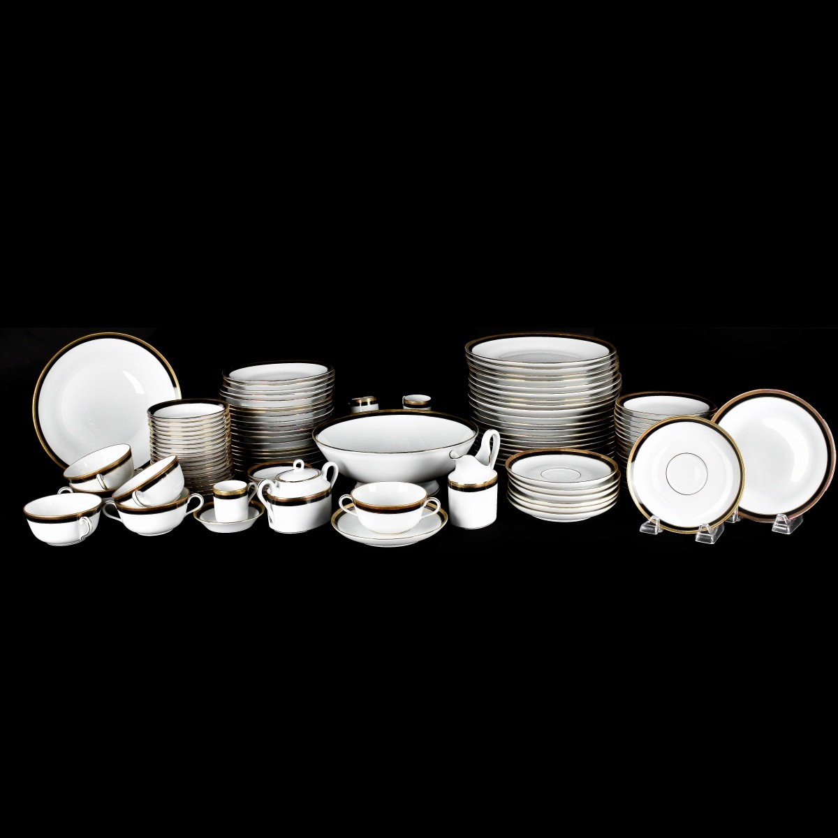 105 pc Richard Ginori "Palermo" Partial China Set