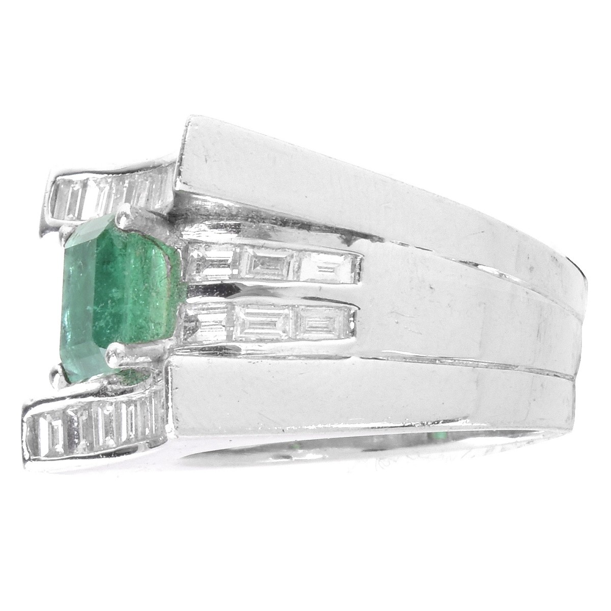 Emerald, Diamond and Platinum Ring