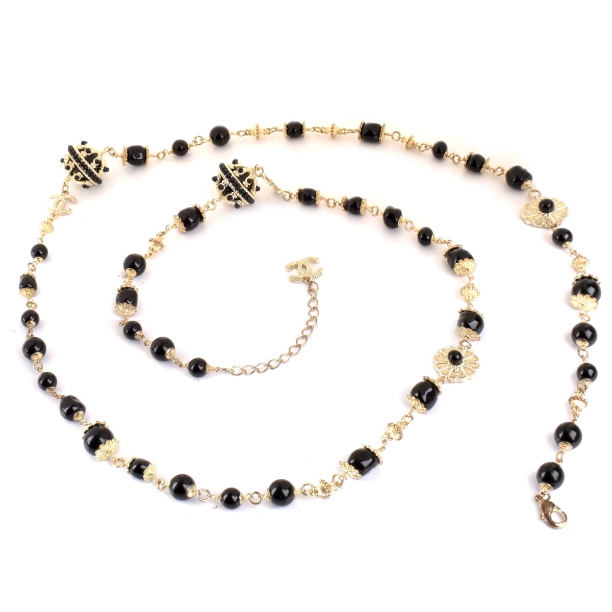 Chanel style Necklace | Kodner Auctions