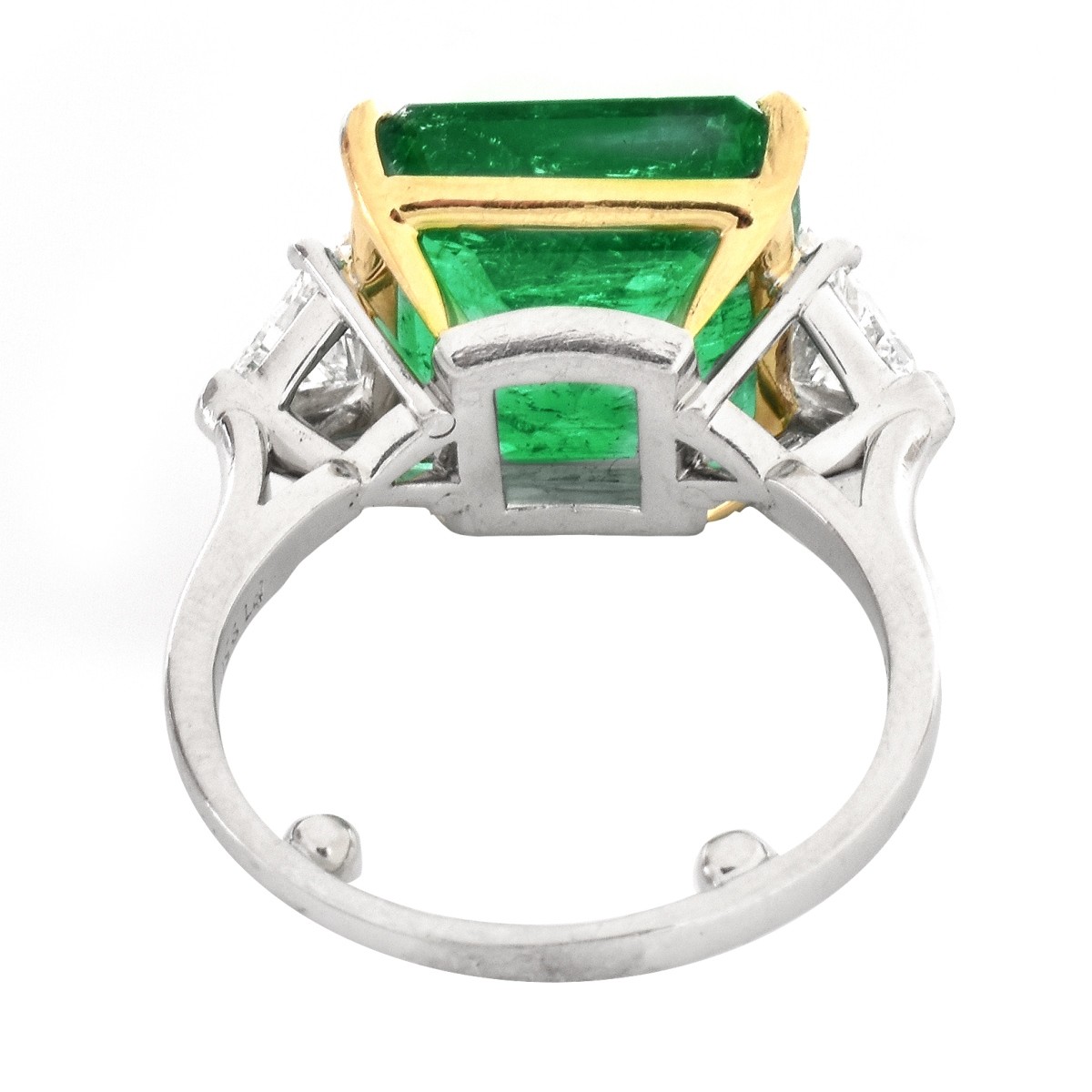 AGL 7.91ct Emerald Ring