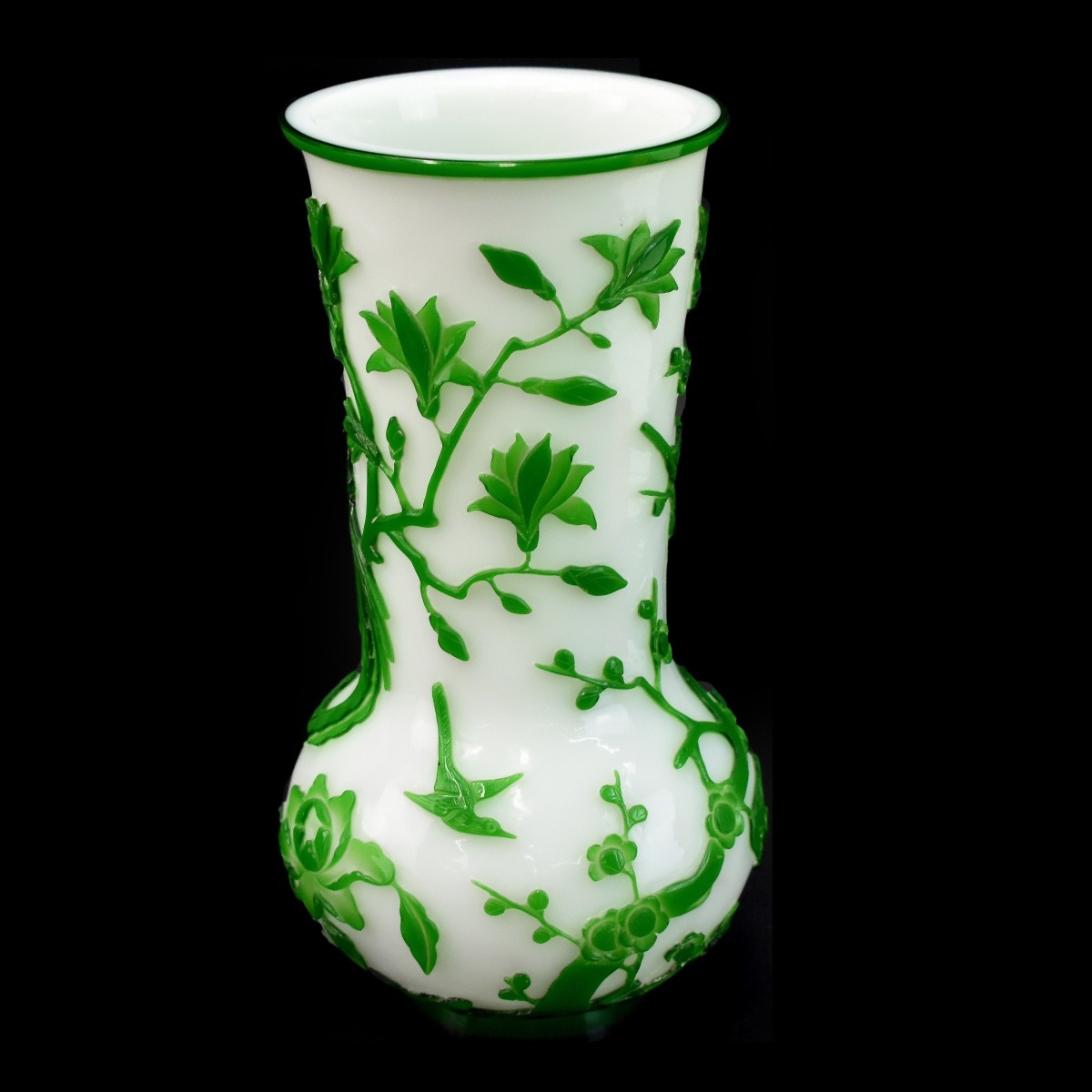 Chinese Peking Vase