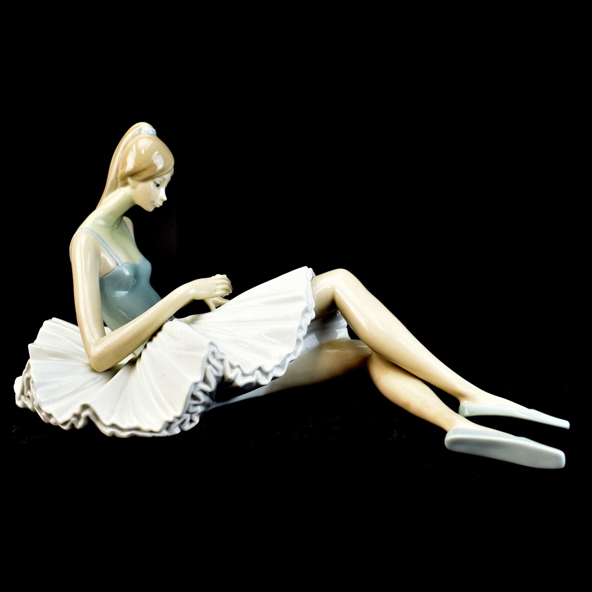 Lladro Seated Ballerina with Flower