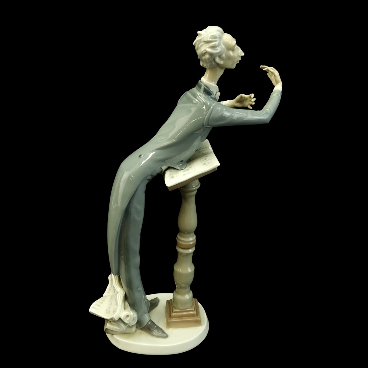 Lladro "Orchestra Conductor" Figurine