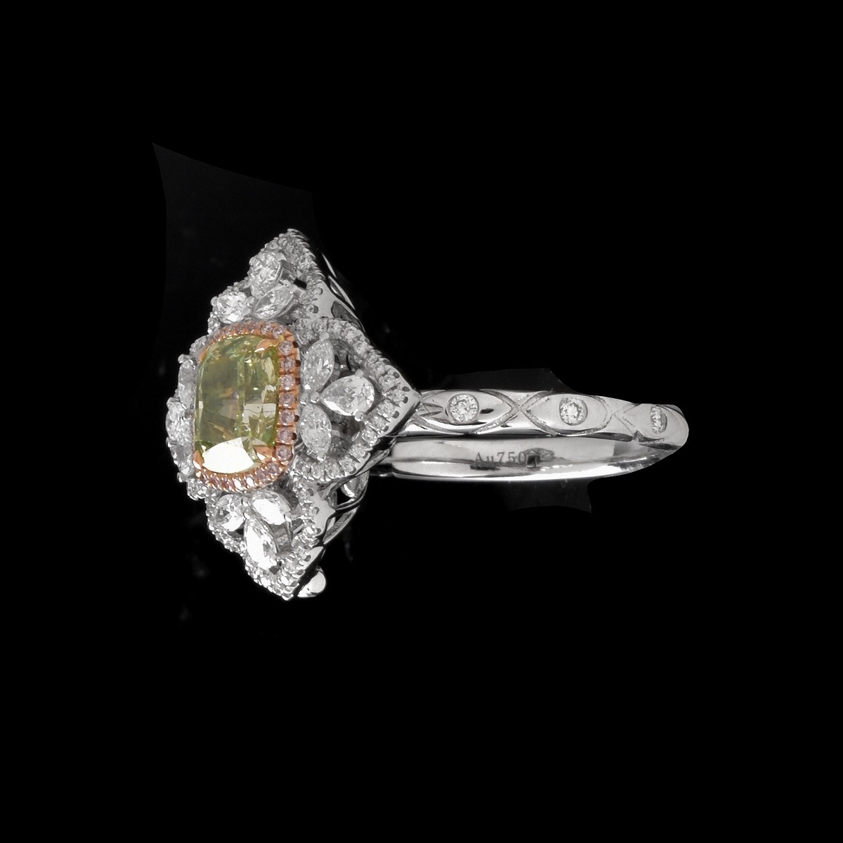 AGL Green Diamond and 18K Ring