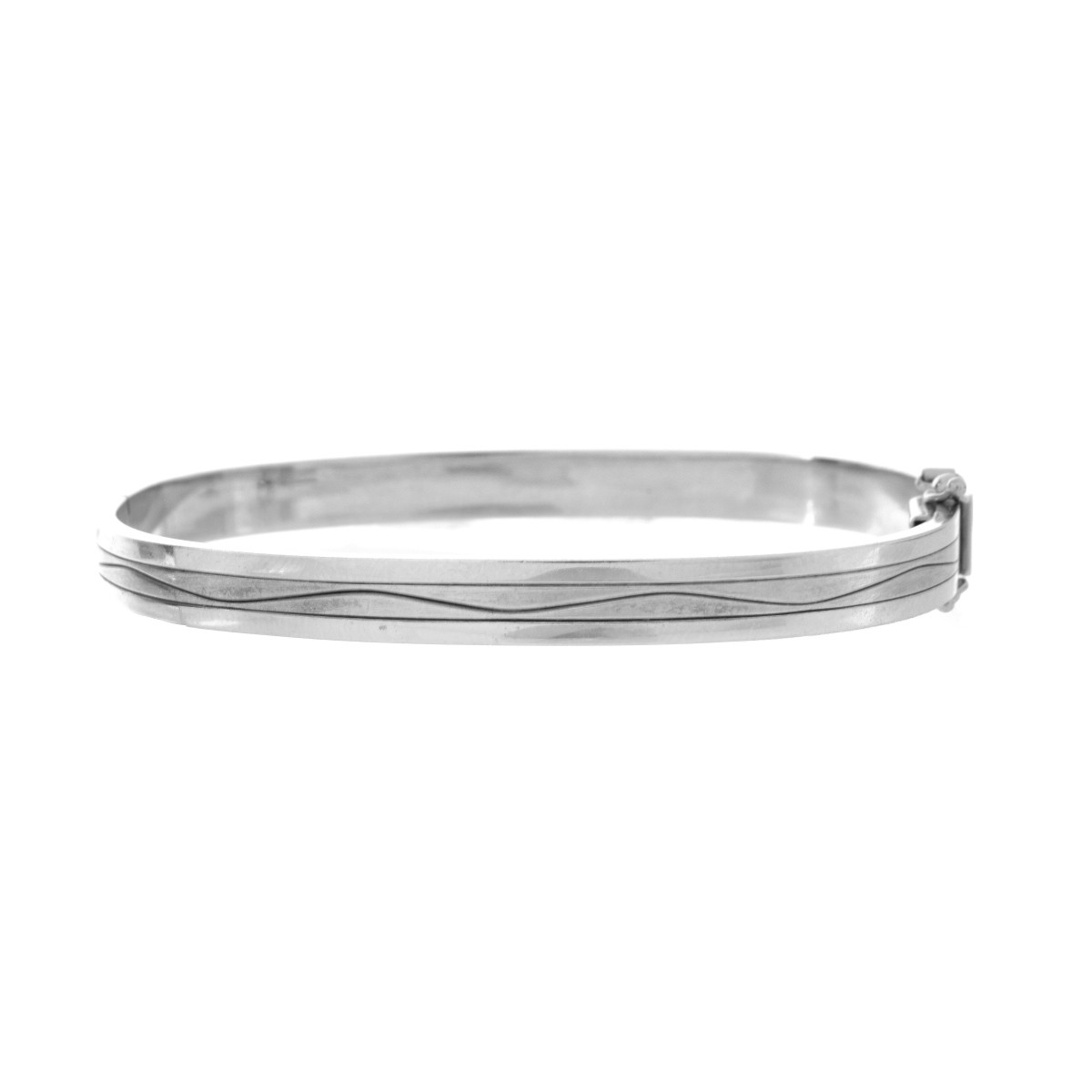 18K Bangle Bracelet