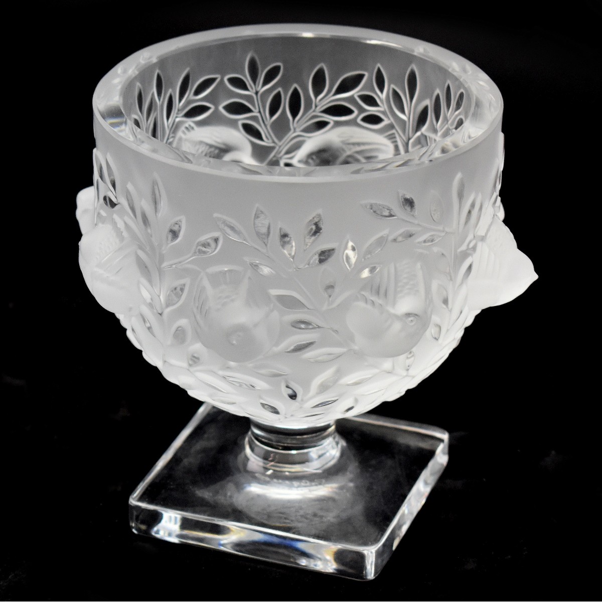 Lalique "Elizabeth" Compote