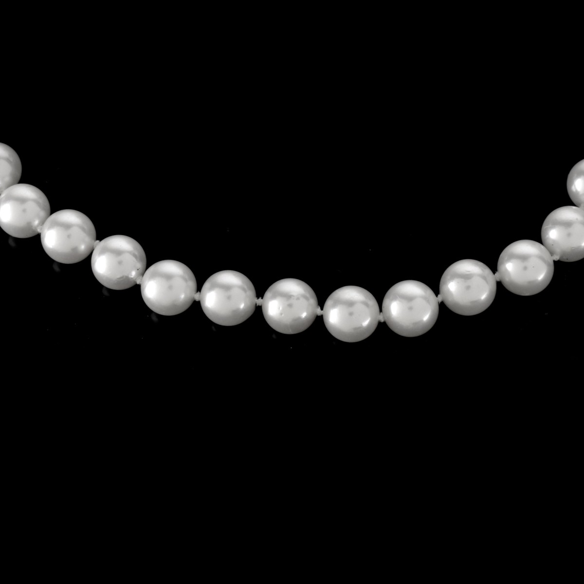 18" L 7.5mm Pearl Necklace