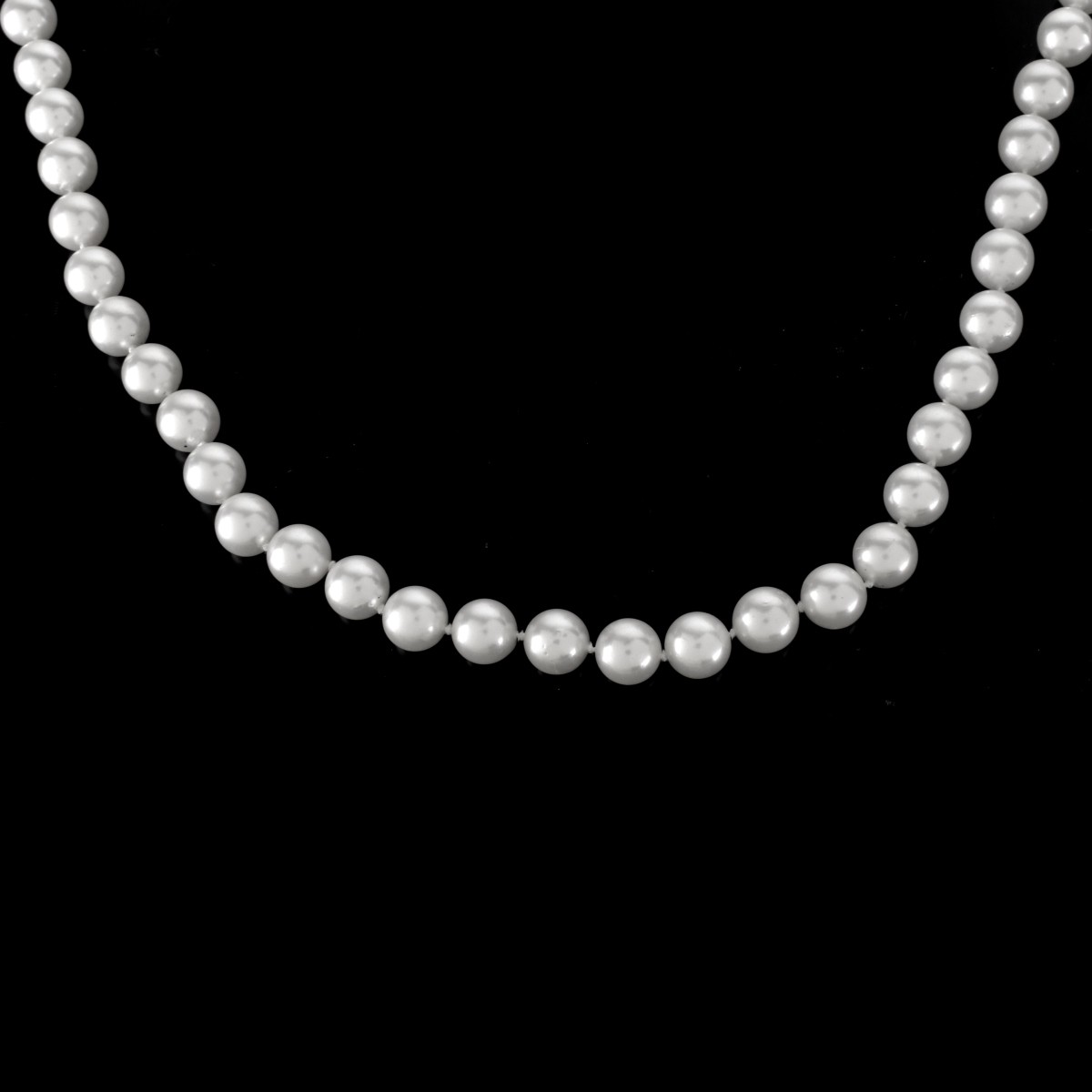 18" L 7.5mm Pearl Necklace