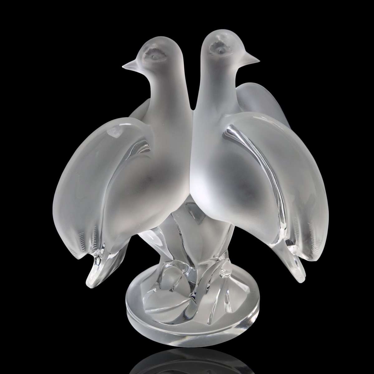 Lalique "Ariane Doves" Figurine