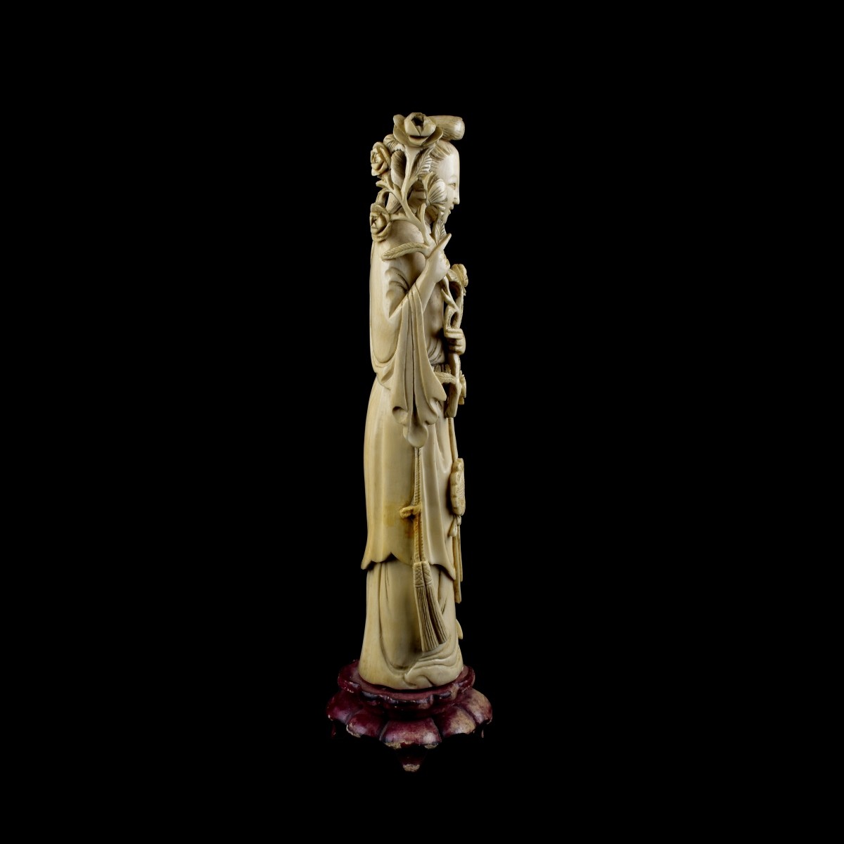 Chinese Ivory Figurine