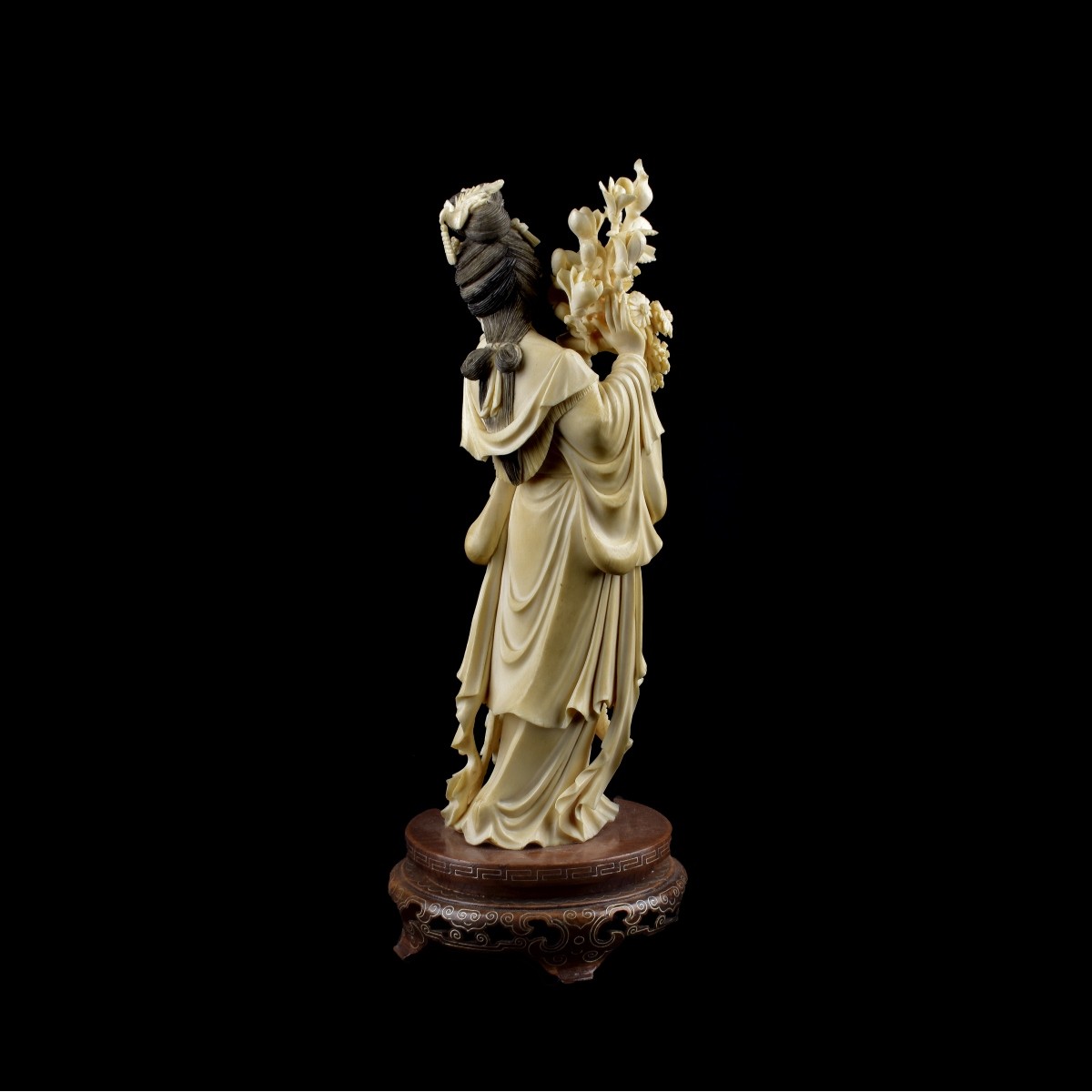 Chinese Ivory Figurine