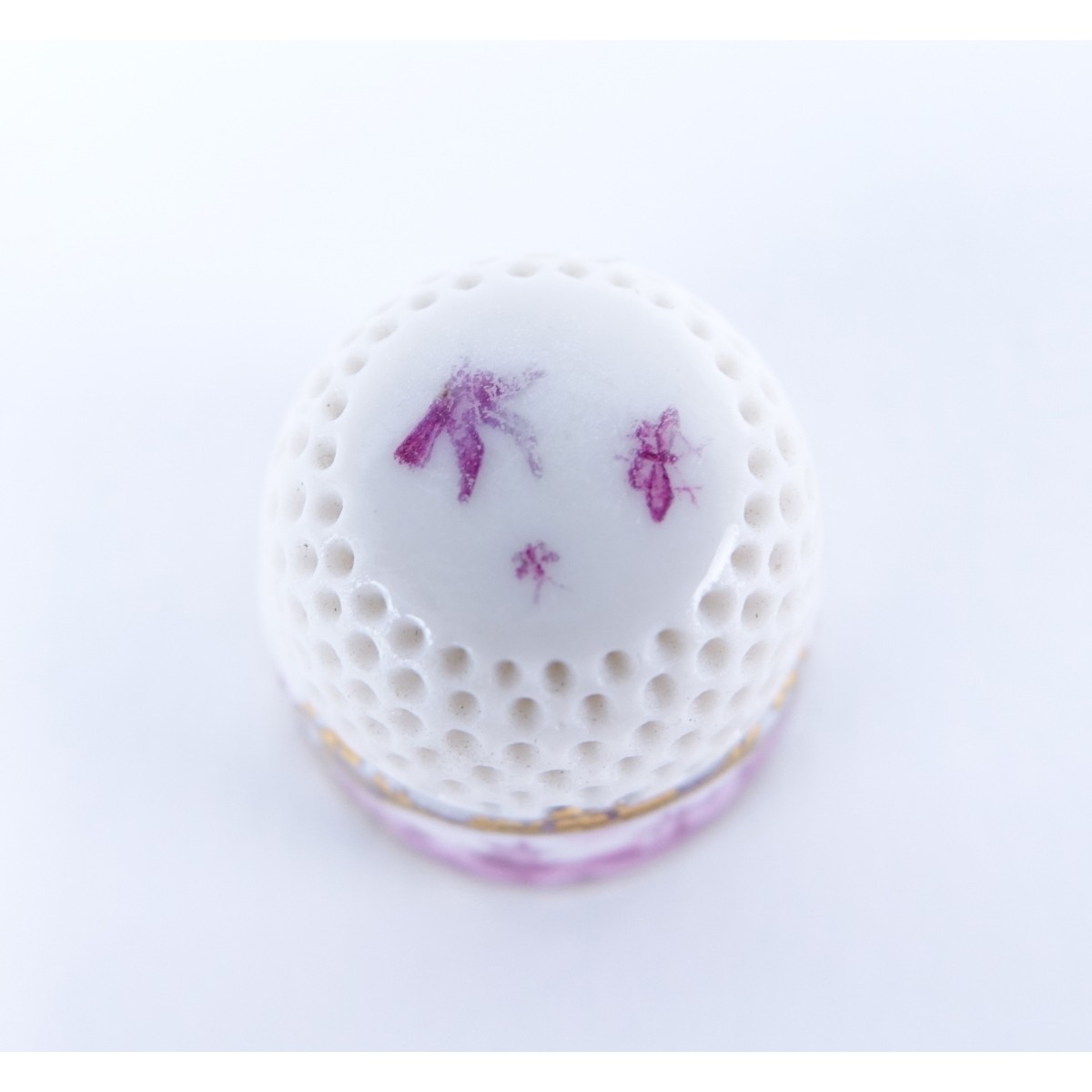 Mid 18C Meissen Porcelain Thimble