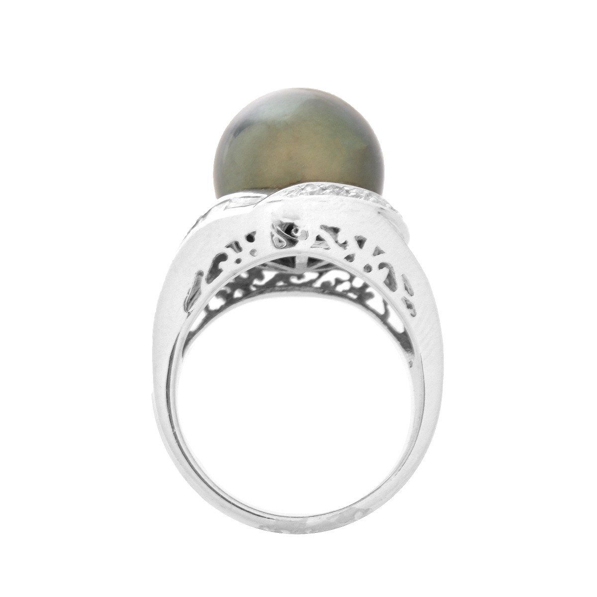 Pearl, Diamond and 18K Ring