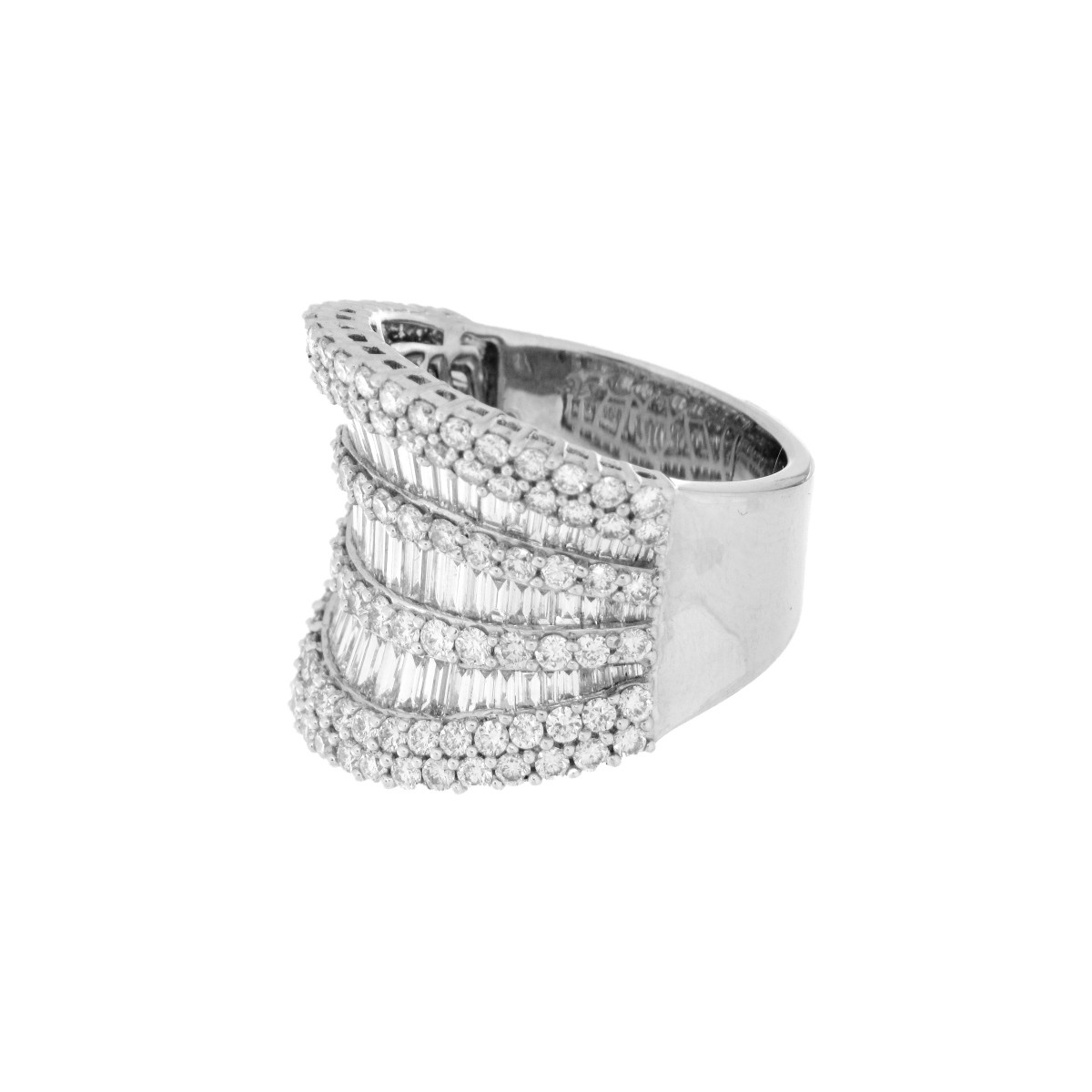 Diamond and 18K Ring