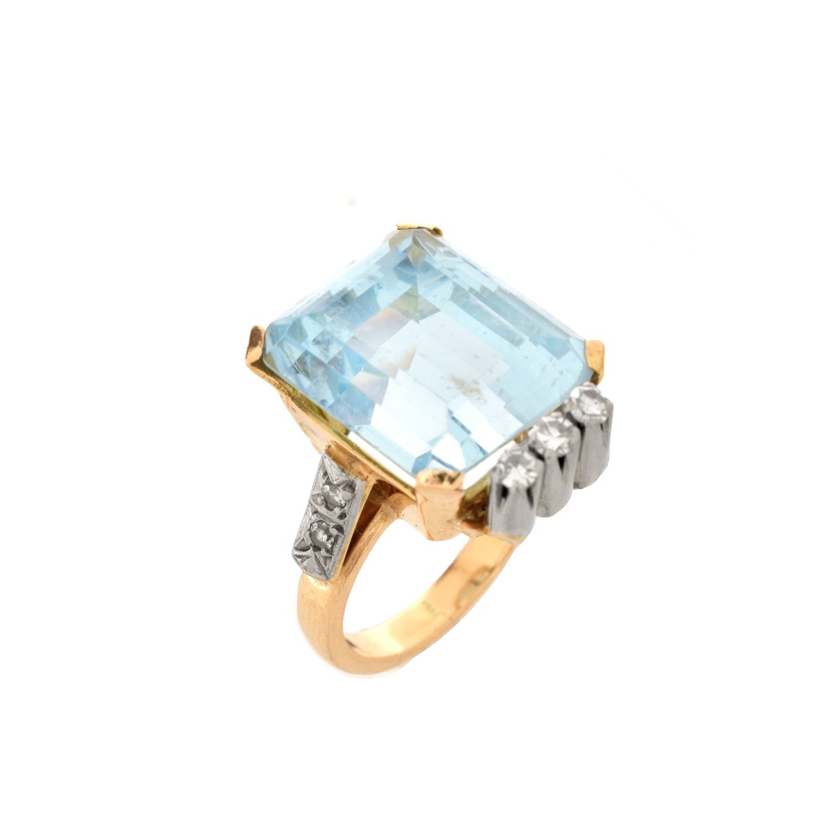 Aquamarine, Diamond and 14K Ring