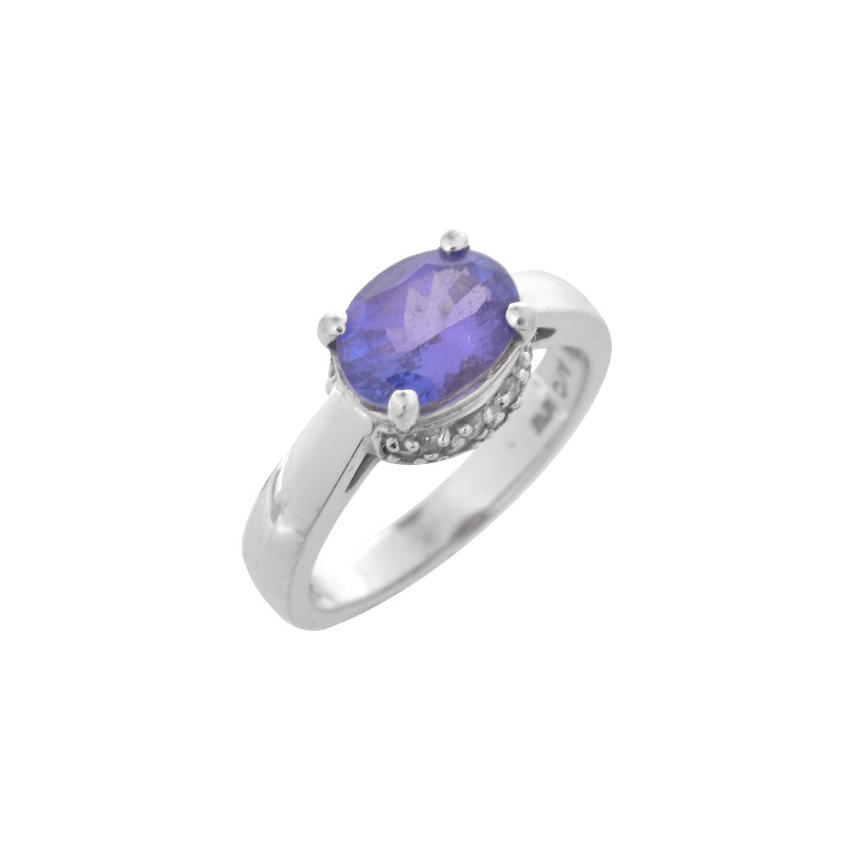 Tanzanite and 14K Ring