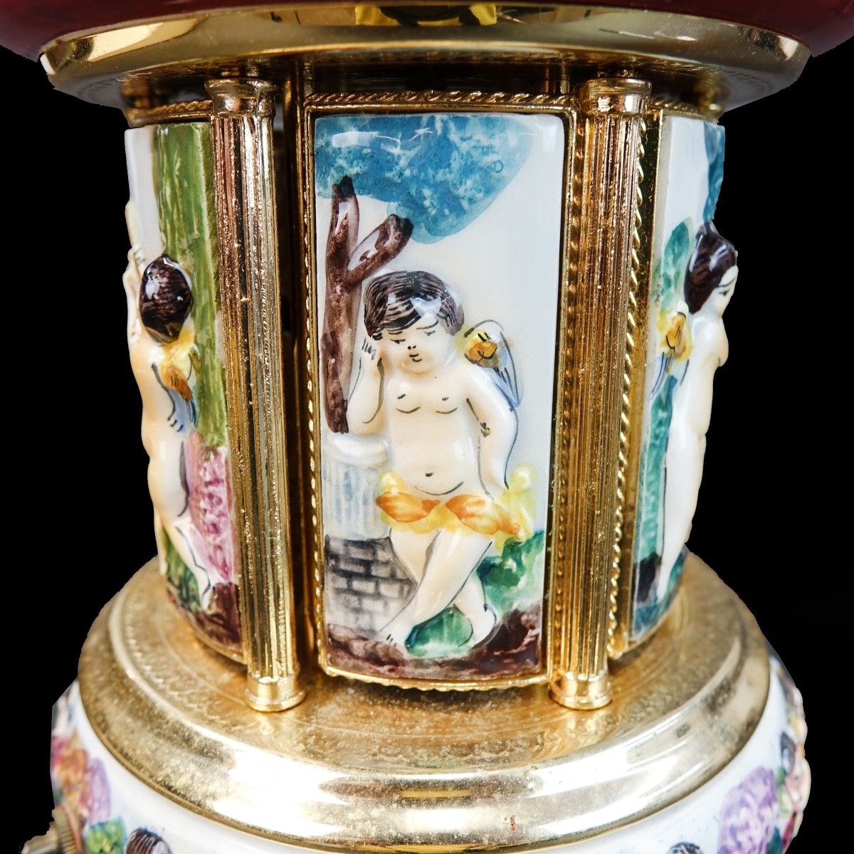 20C Capodimonte Musical Carousel Cigarette Box