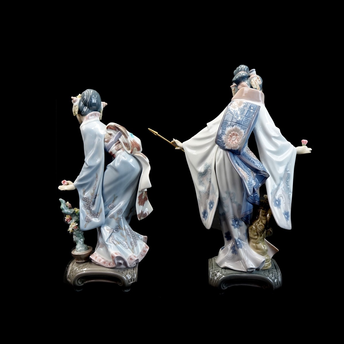 Two Lladro Porcelain Figurines Geisha Girls