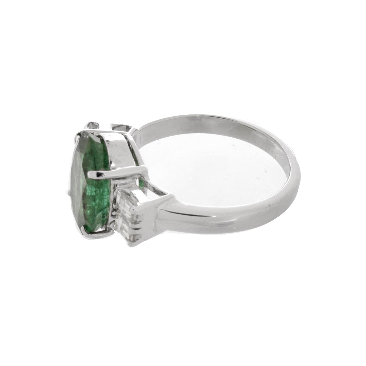 AGL Emerald, Diamond and 18K Ring