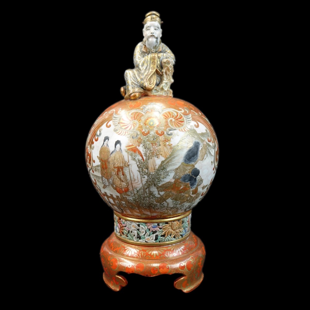 Japanese Kutani Vessel with Cover
